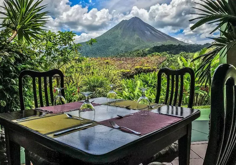 Отель Mountain Paradise