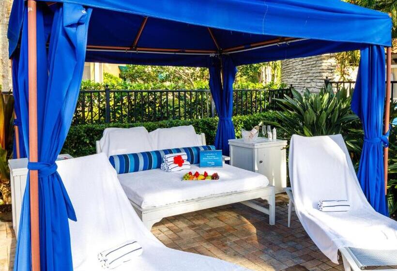 Отель Naples Bay Resort And Marina