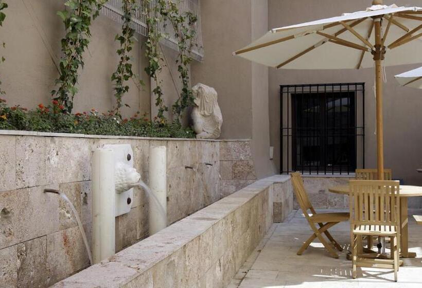 בית מלון כפרי Palacio De Mengibar