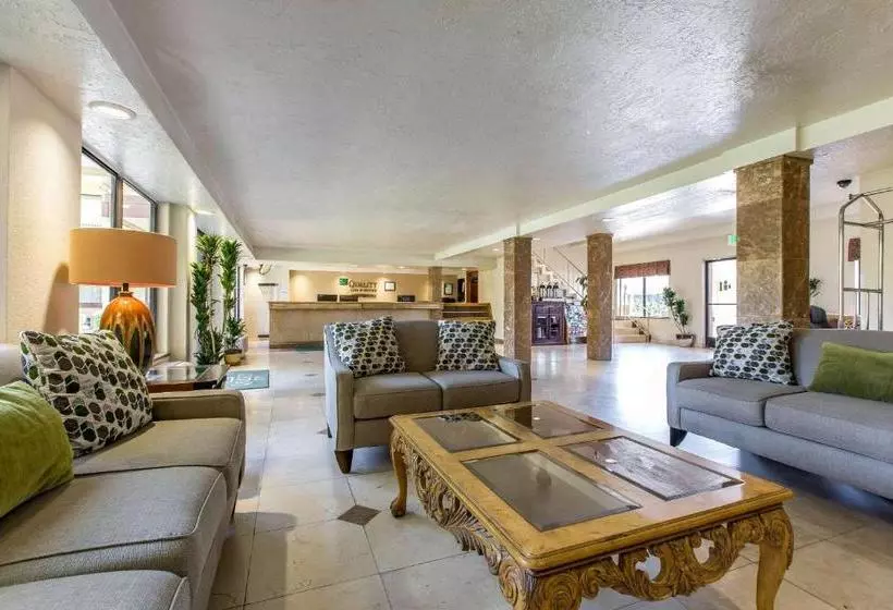 酒店 Quality Inn & Suites Bakersfield