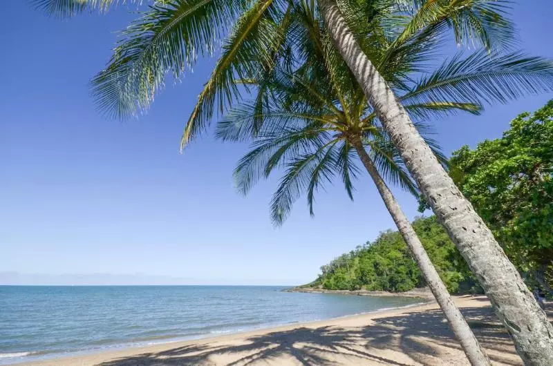 ホテル Roydon Beachfront Apartments