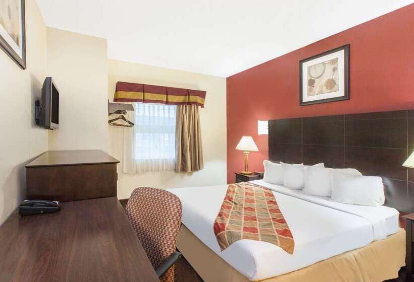 호텔 Travelodge By Wyndham Romulus Detroit Airport
