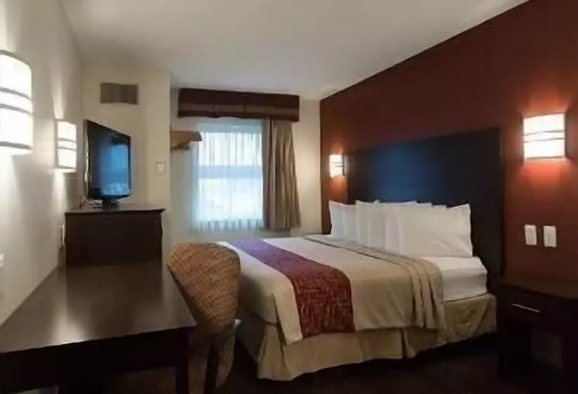 호텔 Travelodge By Wyndham Romulus Detroit Airport