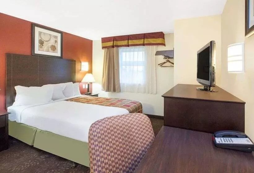 호텔 Travelodge By Wyndham Romulus Detroit Airport