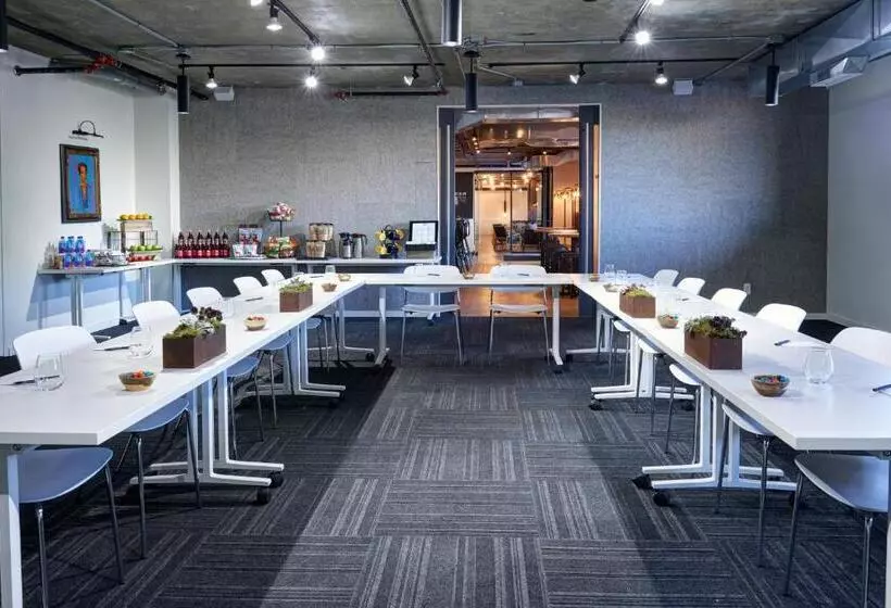 ホテル Trumbull And Porter   Detroit Downtown