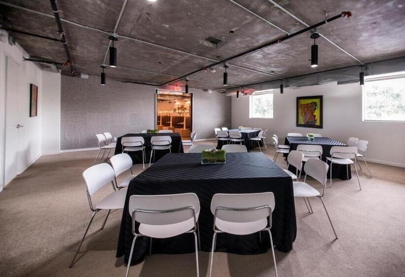 هتل Trumbull And Porter Detroit Downtown