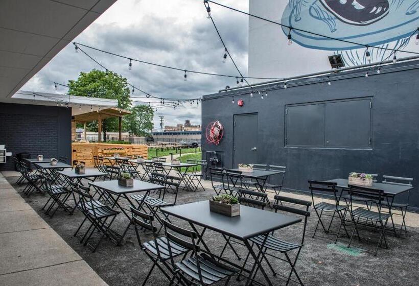 هتل Trumbull And Porter Detroit Downtown