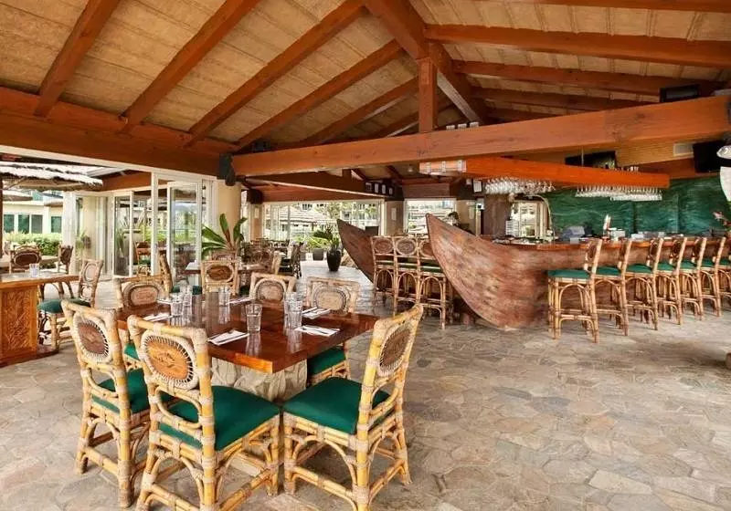 هتل Waipouli Beach Resorts & Spa Kauai By Outrigger