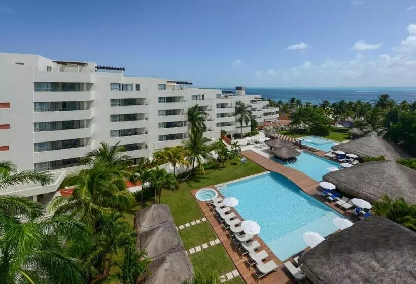 Hotel Privilege Aluxes - Adults Only