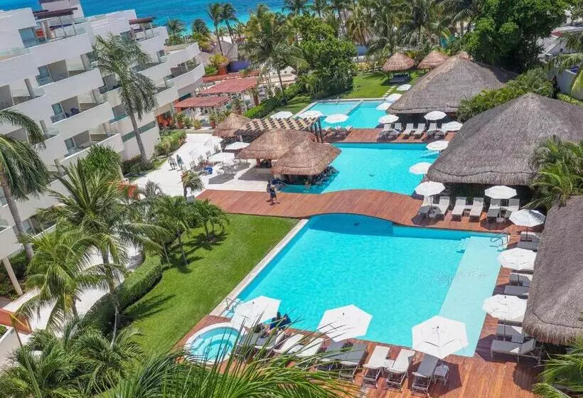 Hotel Privilege Aluxes - Adults Only