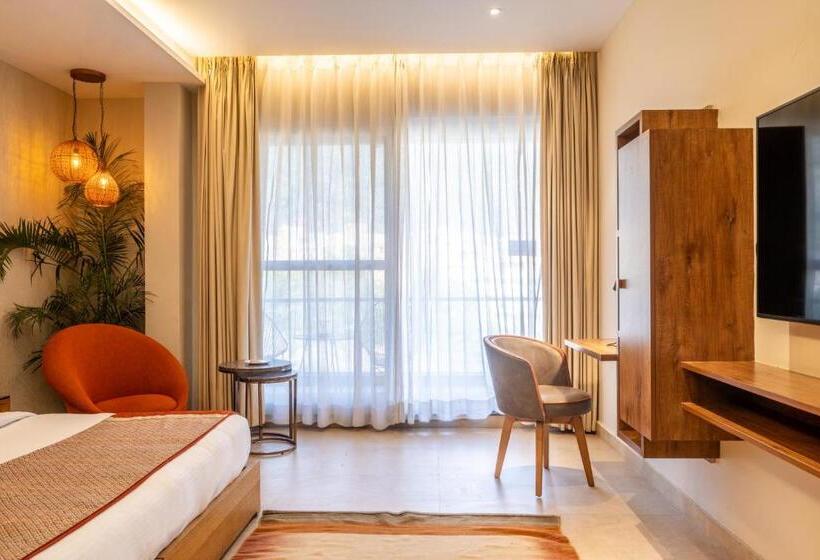 Отель Antalya Rishikesh