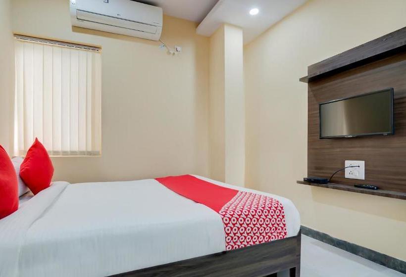 Hotel Oyo 28124 Alekhya Residency Cafe Bahar