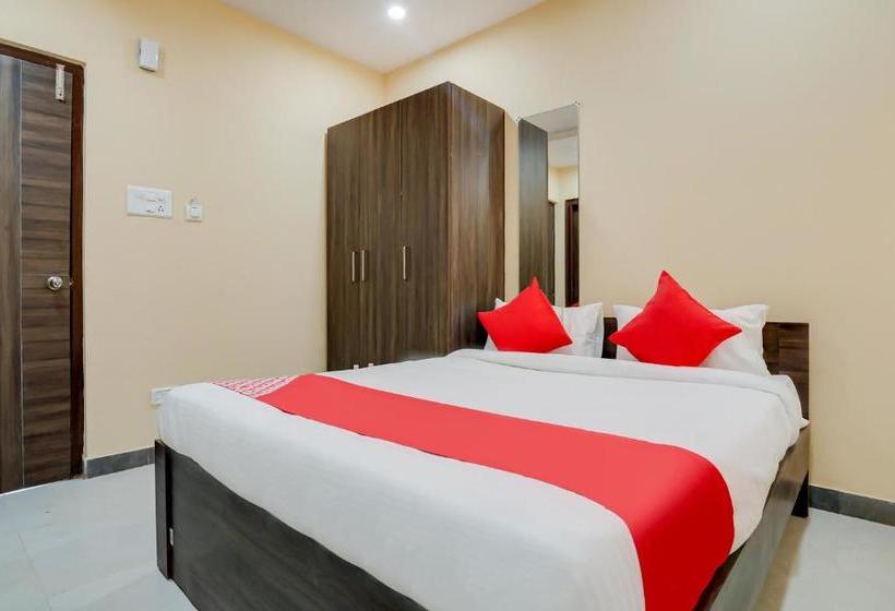 Hotel Oyo 28124 Alekhya Residency Cafe Bahar