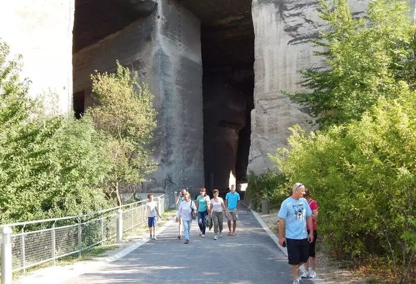 تختخواب و صبحانه Vadászkürt Panzió