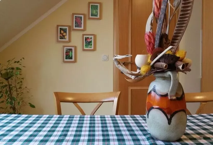 تختخواب و صبحانه Vadászkürt Panzió