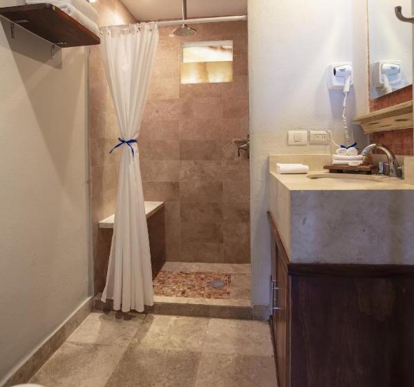 Blue Chairs Resort by The Sea - Adults Only