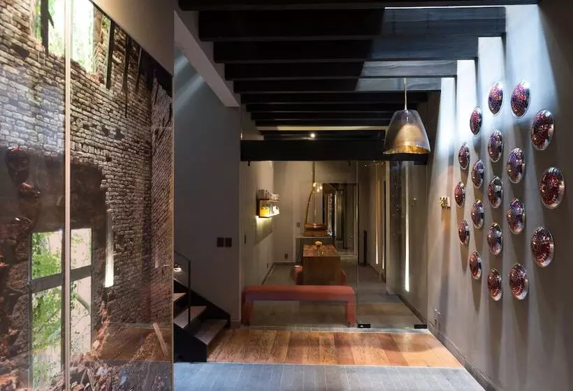 Dos Casas Hotel & Spa