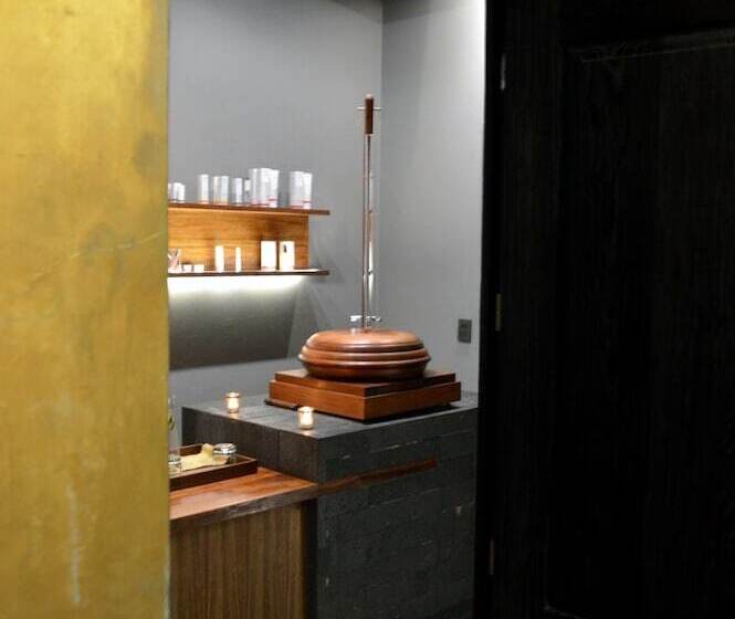 Dos Casas Hotel & Spa