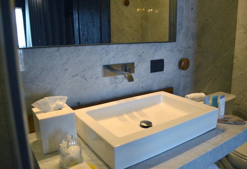 Dos Casas Hotel & Spa