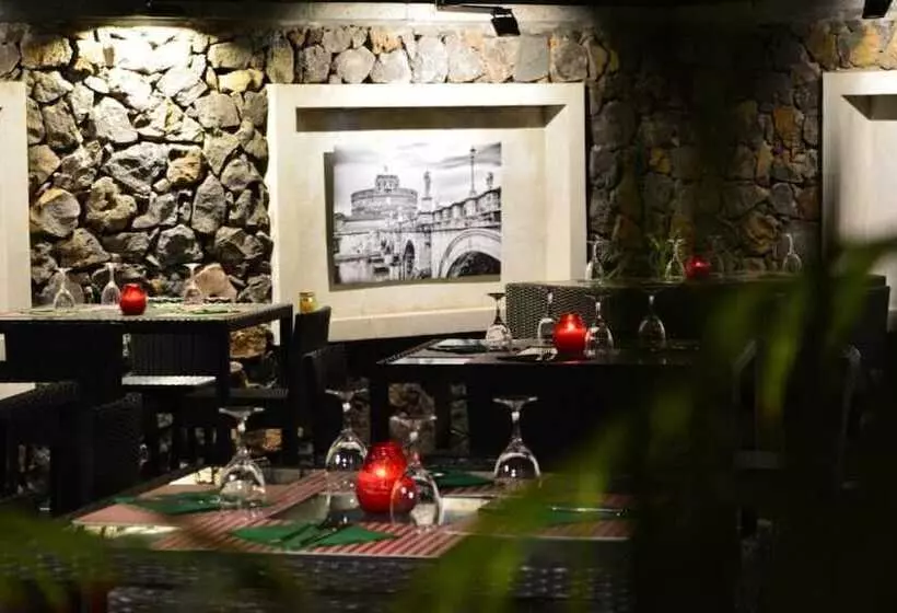 هتل Exsel Alamanda