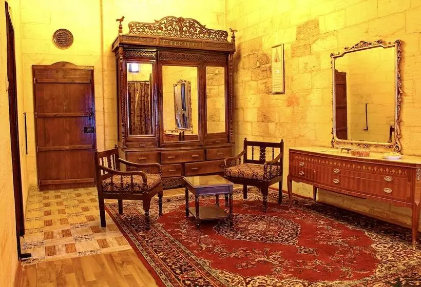 هتل Artuklu Kervansarayi Special Class