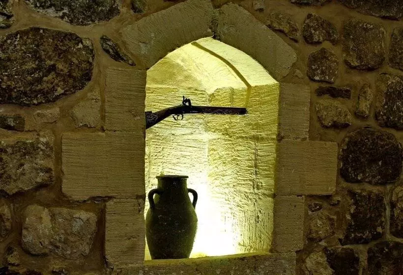 هتل Artuklu Kervansarayi Special Class