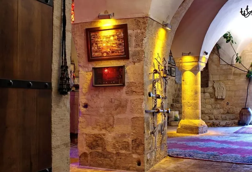 هتل Artuklu Kervansarayi Special Class