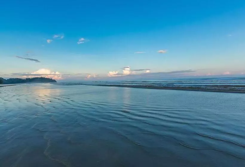 Szálloda Beringgis Beach Resort & Spa