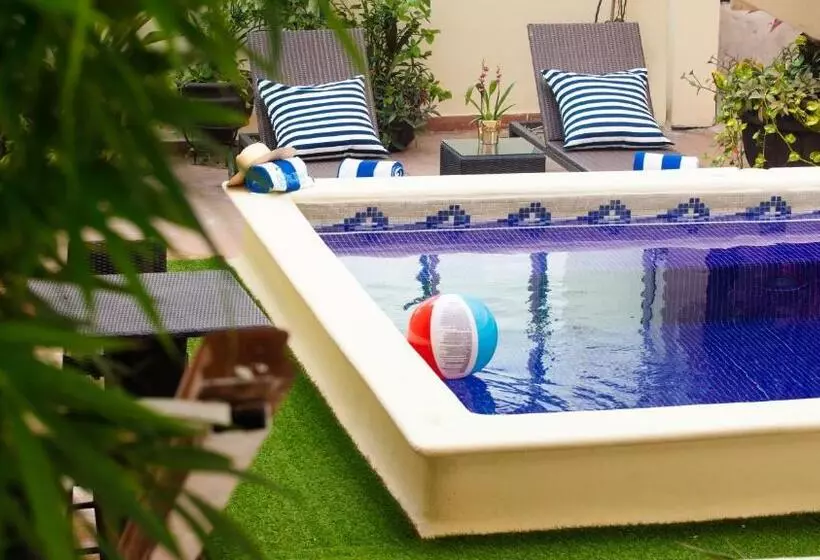 Blue Chairs Resort by The Sea - Adults Only