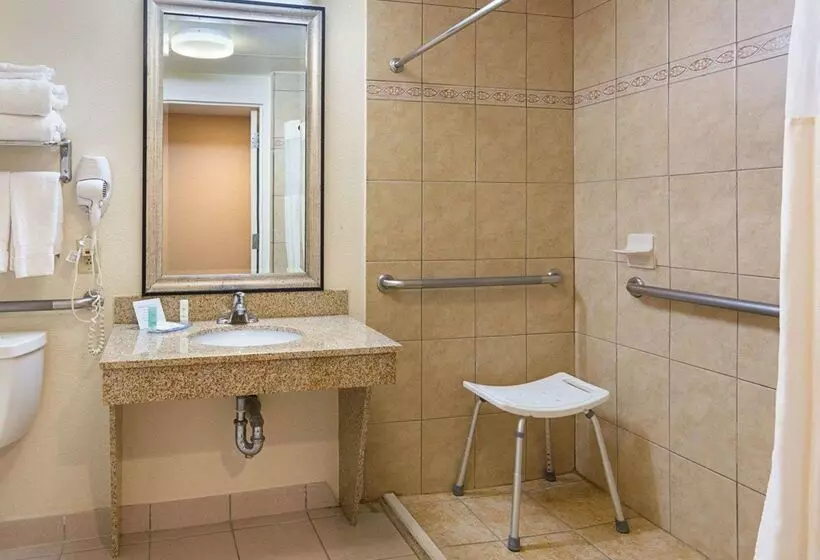 فندق Comfort Inn