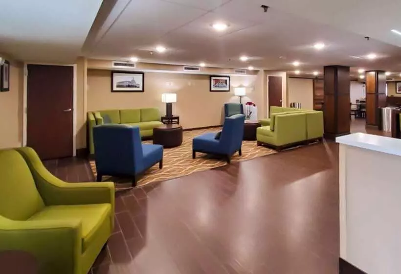 فندق Comfort Inn