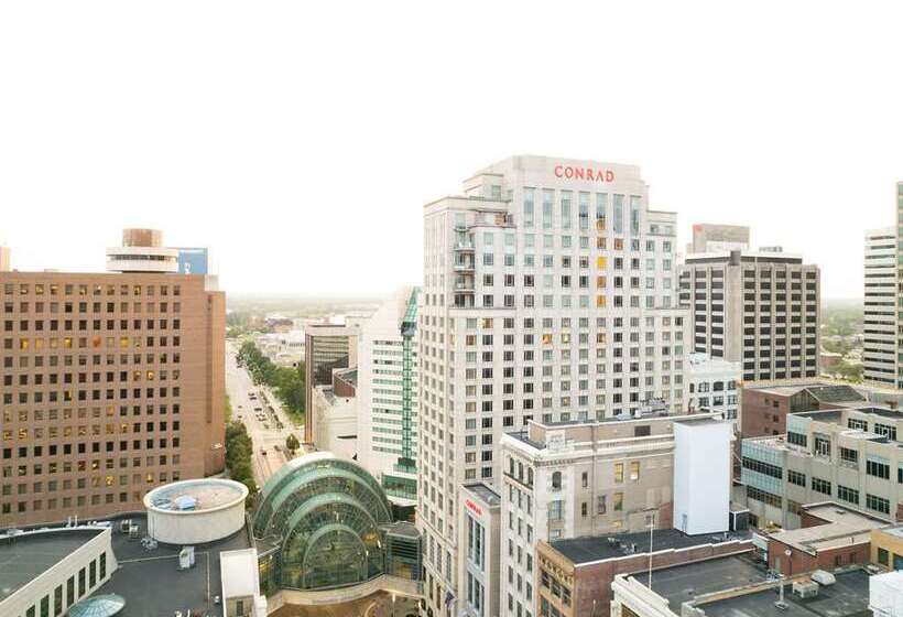 هتل Conrad Indianapolis