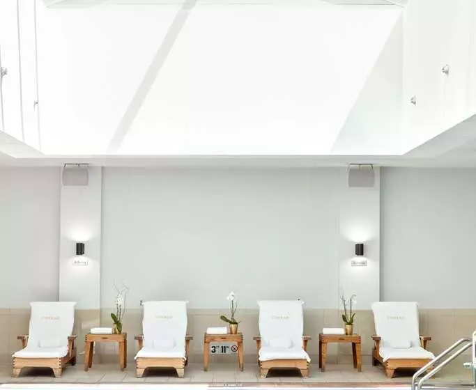 ホテル Conrad Indianapolis