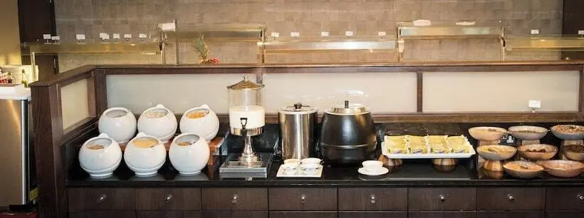 Hotelli Crowne Plaza London   Gatwick Airport, An Ihg