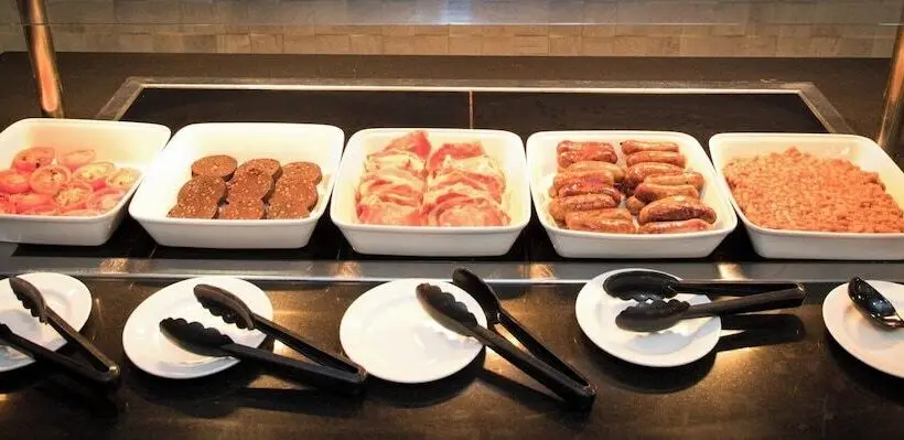 Hotelli Crowne Plaza London   Gatwick Airport, An Ihg