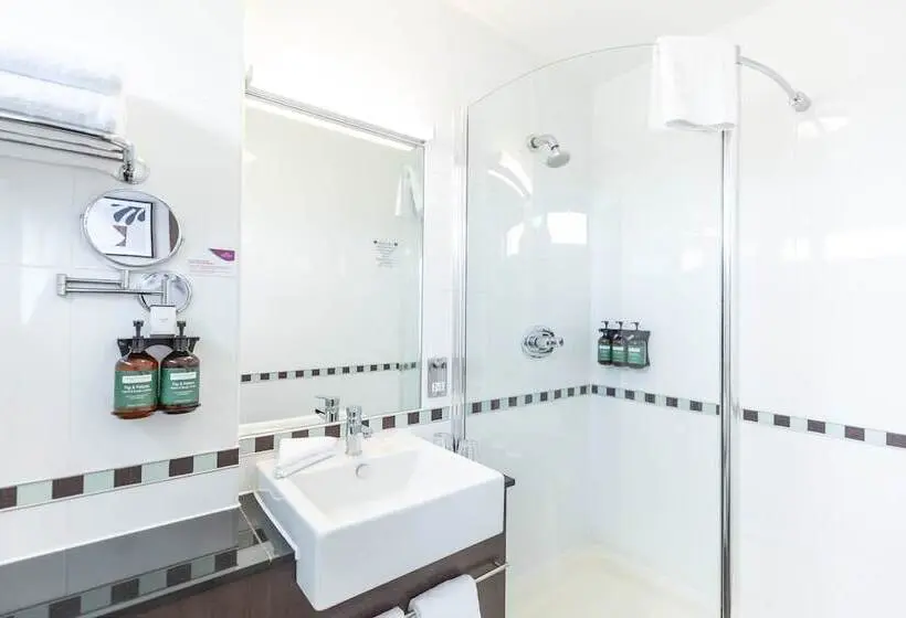 Hotelli Crowne Plaza London   Gatwick Airport, An Ihg