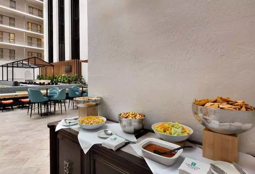 هتل Embassy Suites By Hilton Dallas Dfw Airport South