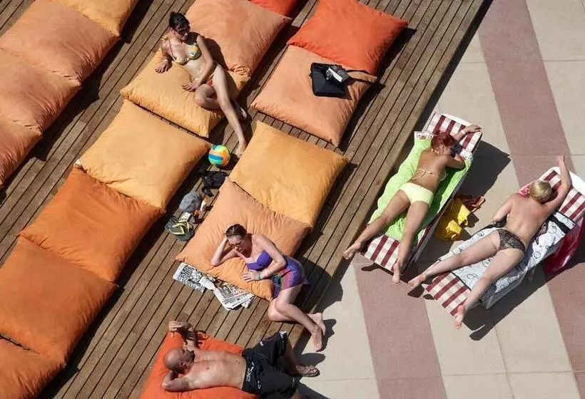 Emre Beach & Emre Hotel