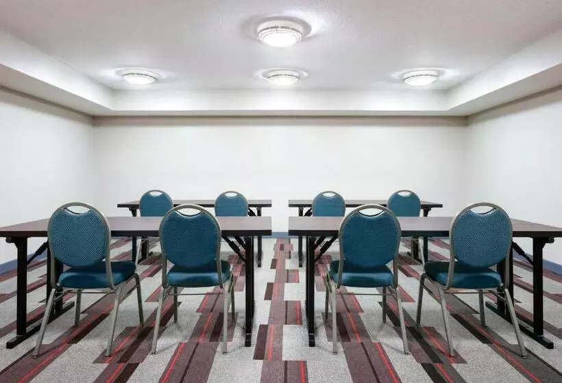 호텔 Four Points By Sheraton Cocoa Beach