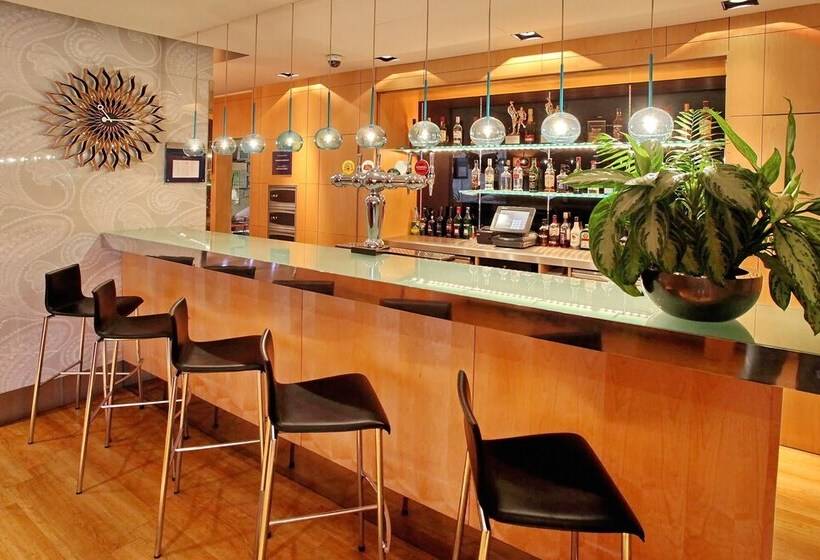 فندق Holiday Inn Express Birmingham Redditch, An Ihg