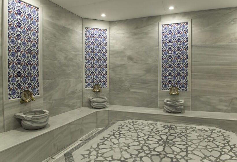 ホテル Le Monde Beach Resort & Spa