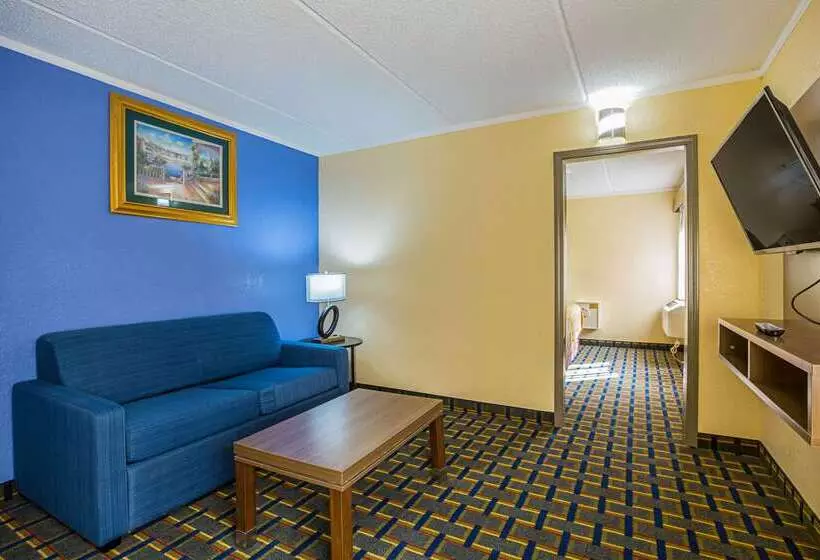 酒店 Quality Inn & Suites Near Six Flags East