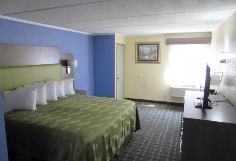 酒店 Quality Inn & Suites Near Six Flags East