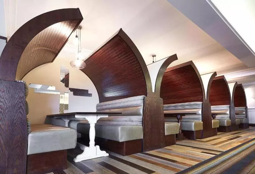 호텔 The Wishing Well