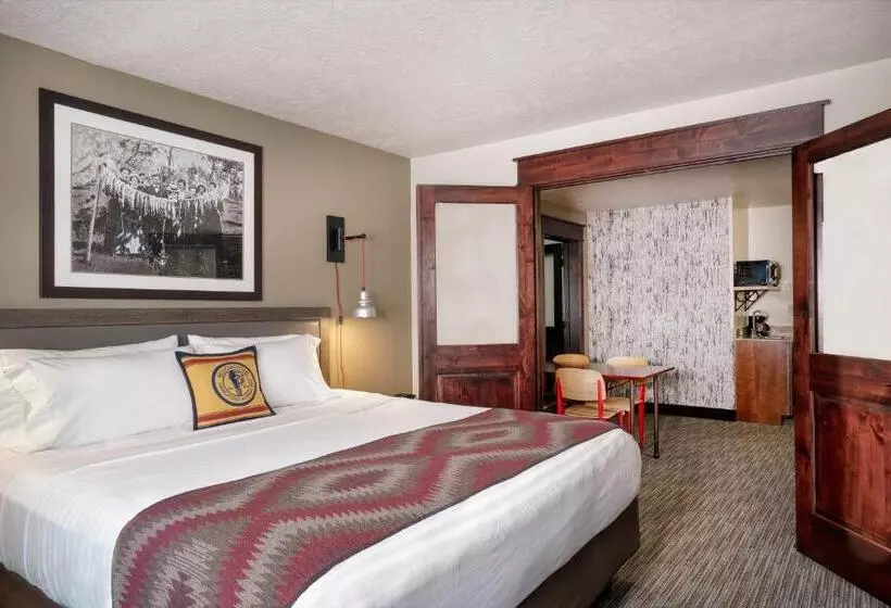 هتل Yellowstone Park