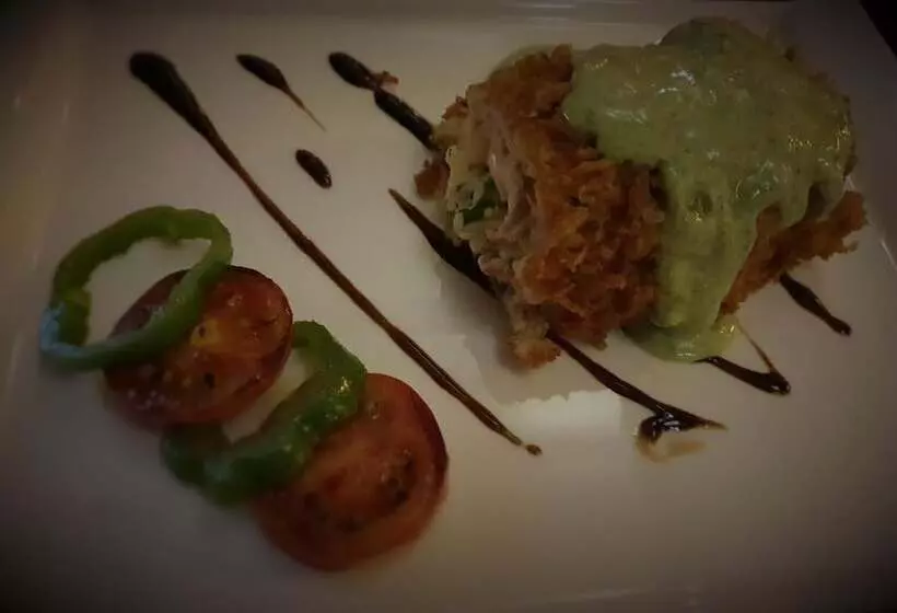 Paradise Hotel Nyaung Shwe