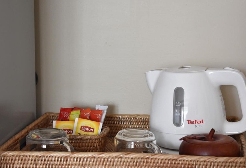 Paradise Hotel Nyaung Shwe