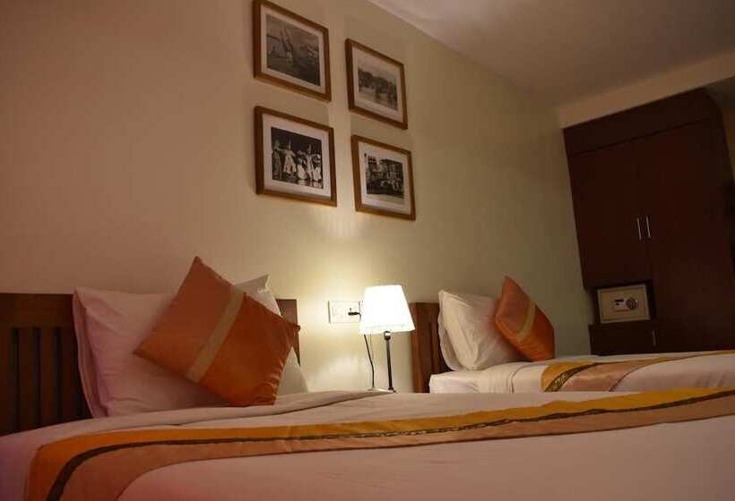 Paradise Hotel Nyaung Shwe