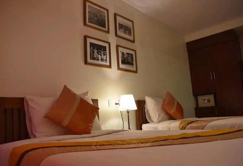 Paradise Hotel Nyaung Shwe