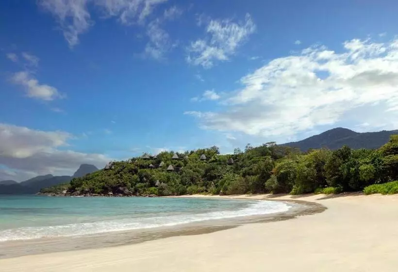 استراحتگاه Anantara Maia Seychelles Villas